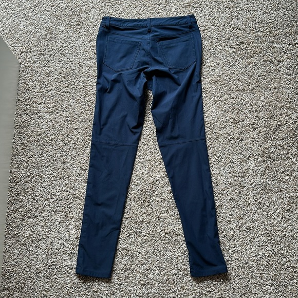Lululemon ABC Skinny Fit 5 Pocket Pants 34”L Navy - Picture 2 of 4